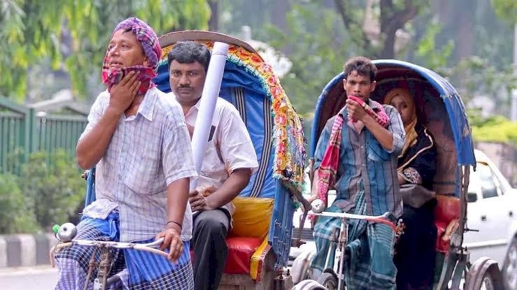 সিলেটজুড়ে গরমে অতিষ্ঠ জনজীবন, সুখবর নেই আবহাওয়া অধিদপ্তরের