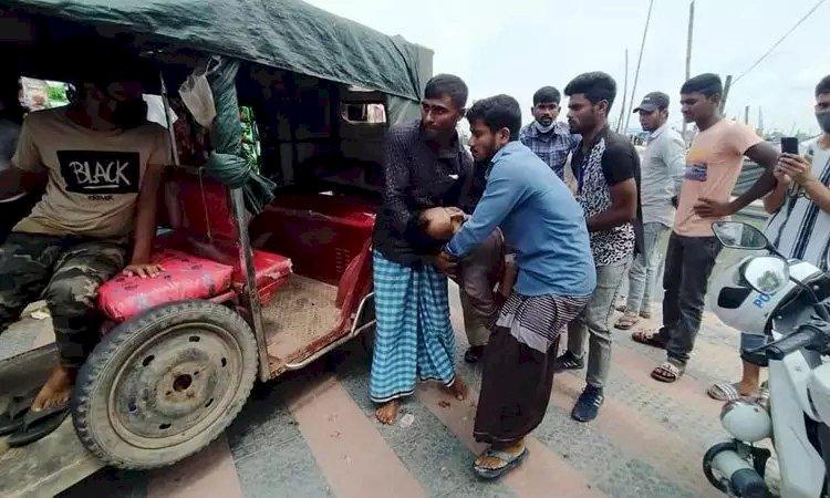 ভোটকেন্দ্রে গোলাগুলি, আ.লীগ নেতাসহ নিহত ২