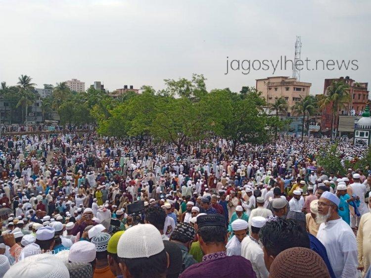 দুই বছর পর ঈদগাহে ঈদের জামাত অনুষ্ঠিত