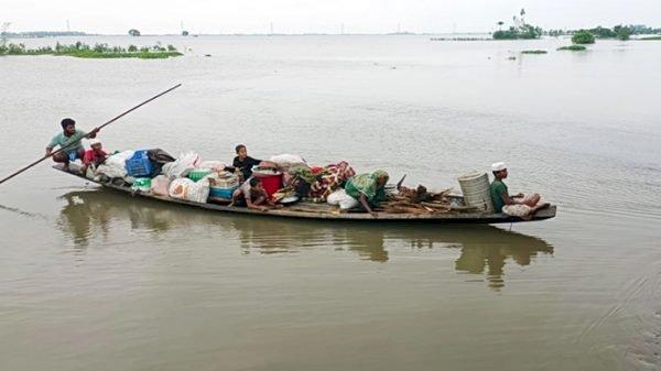সুরমার পানি কমছে, বাড়ছে কুশিয়ার