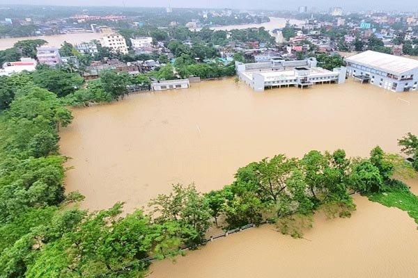 সিলেটে আকস্মিক বন্যার শঙ্কা, তাপমাত্রা ছাড়াতে পারে ৪০ ডিগ্রি!